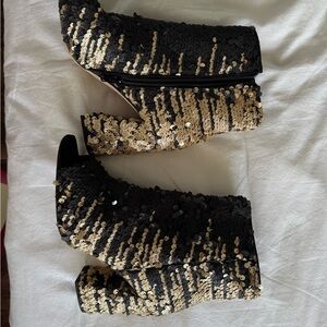 Enzo Angiolini Black and Gold Sequin Ankle Boots
